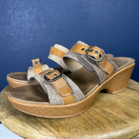 Dansko "Jessie Lizard" Tan Leather Slide Sandals, Size 40 (9.5) - Picture 2 of 11
